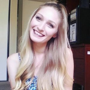 Meet your Posher, Hailey